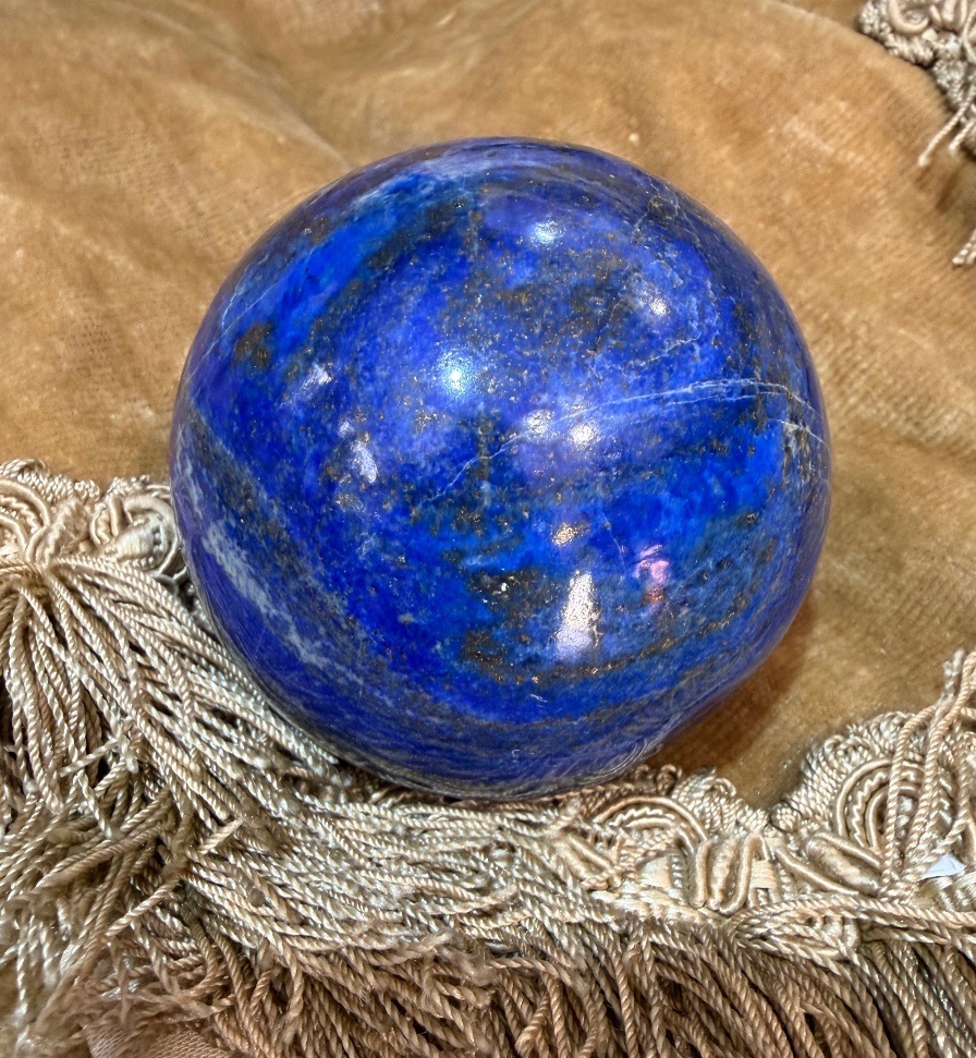 Paire de boules en lapis lazuli.  XX eme siècle. -photo-4