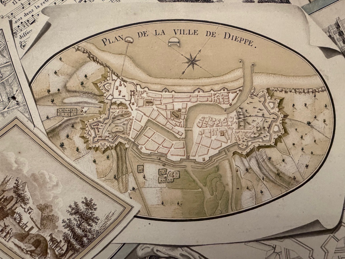 Grand trompe-l’œil à la gouache, plan de Dieppe. 1802. France. -photo-3