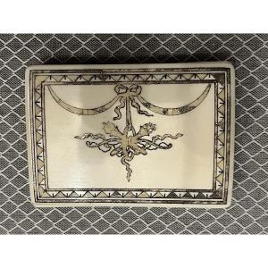 Small Box Made Of Precious Material, 18th Century Period, Engraved.