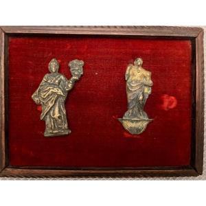 Deux petites effigies en bronze, XVII eme siecle. France