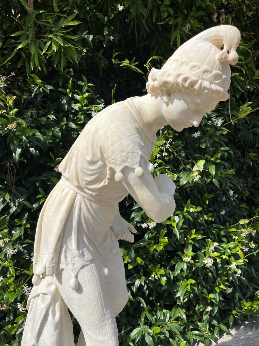 Sculpture en marbre ‘l’arlequin et son chien’-photo-2