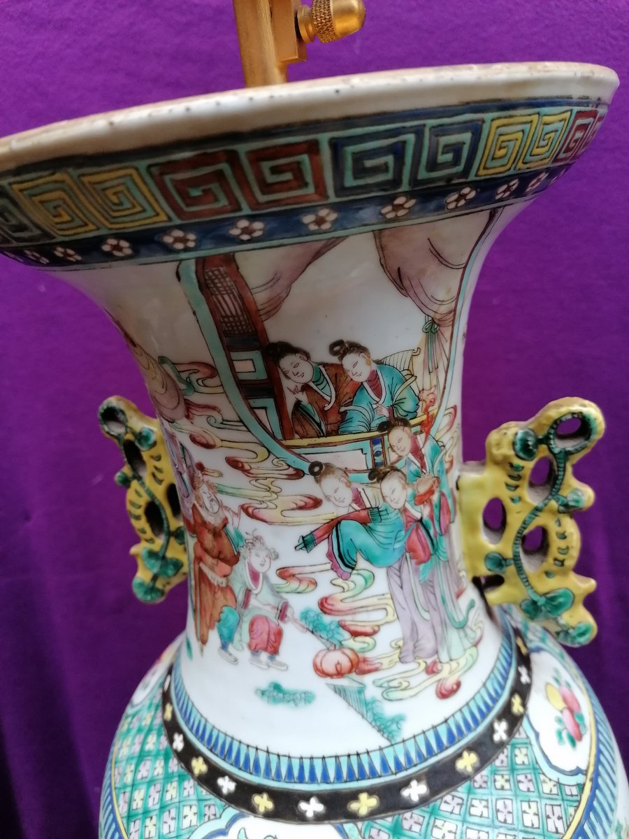 Chinese Vase Mounted In Lamp-photo-4