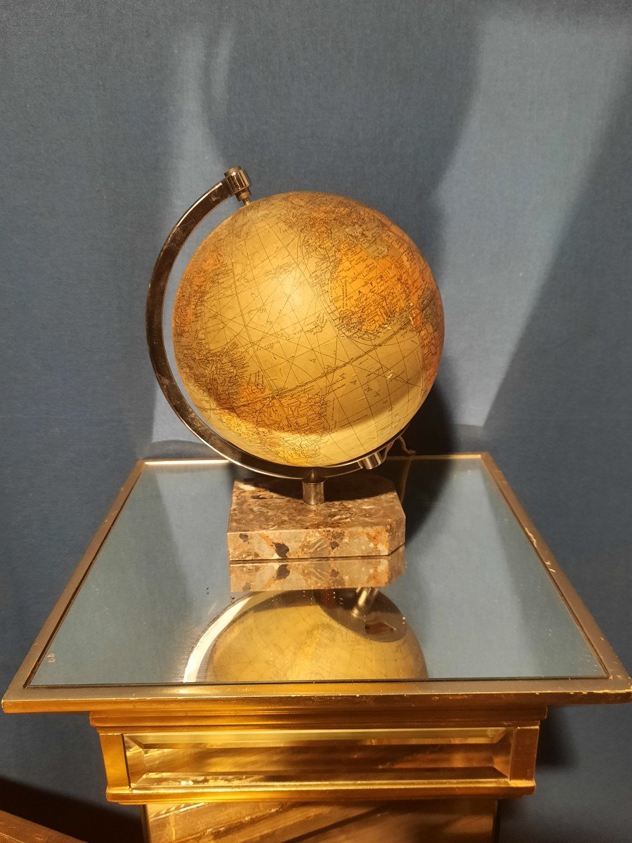 Illuminated Glass Earth Globe.-photo-3