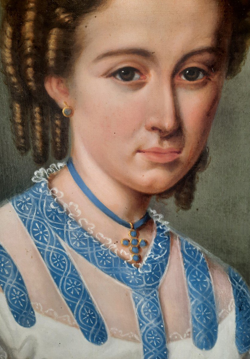 Portrait d'une jeune fille en robe d'époque XIXème -photo-4