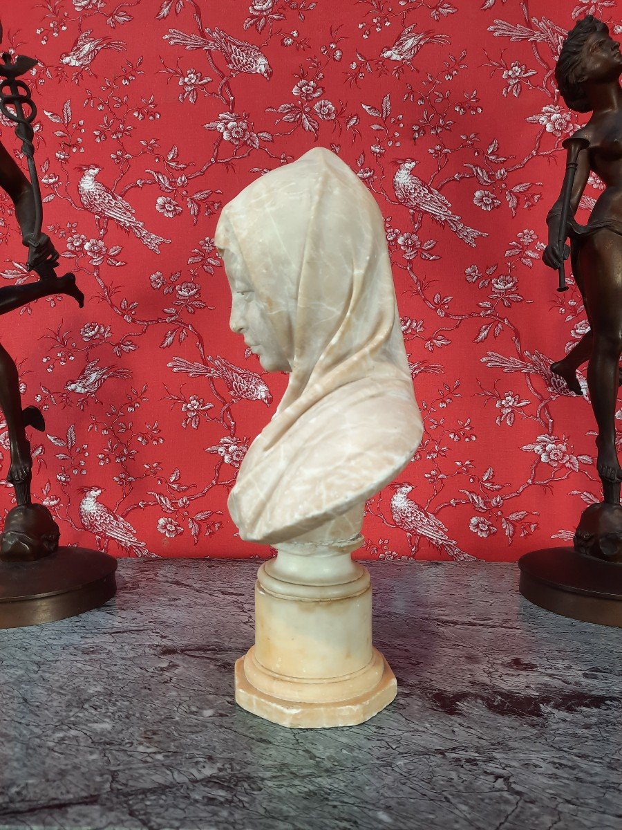Sculpture Representing A 19th Century Virgin-photo-3