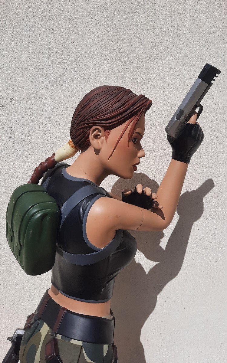 Grande Figurine Tomb Raider-photo-4