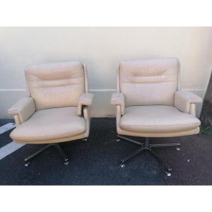 Lot De 2 Fauteuils En Cuir