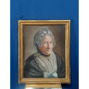 Portrait de femme âgée d'époque fin XVIIIème 