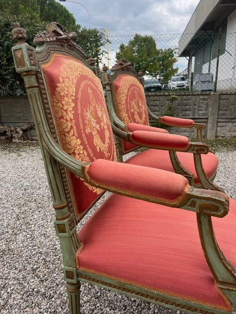 Paire fauteuils  de style Louis XVI-photo-8