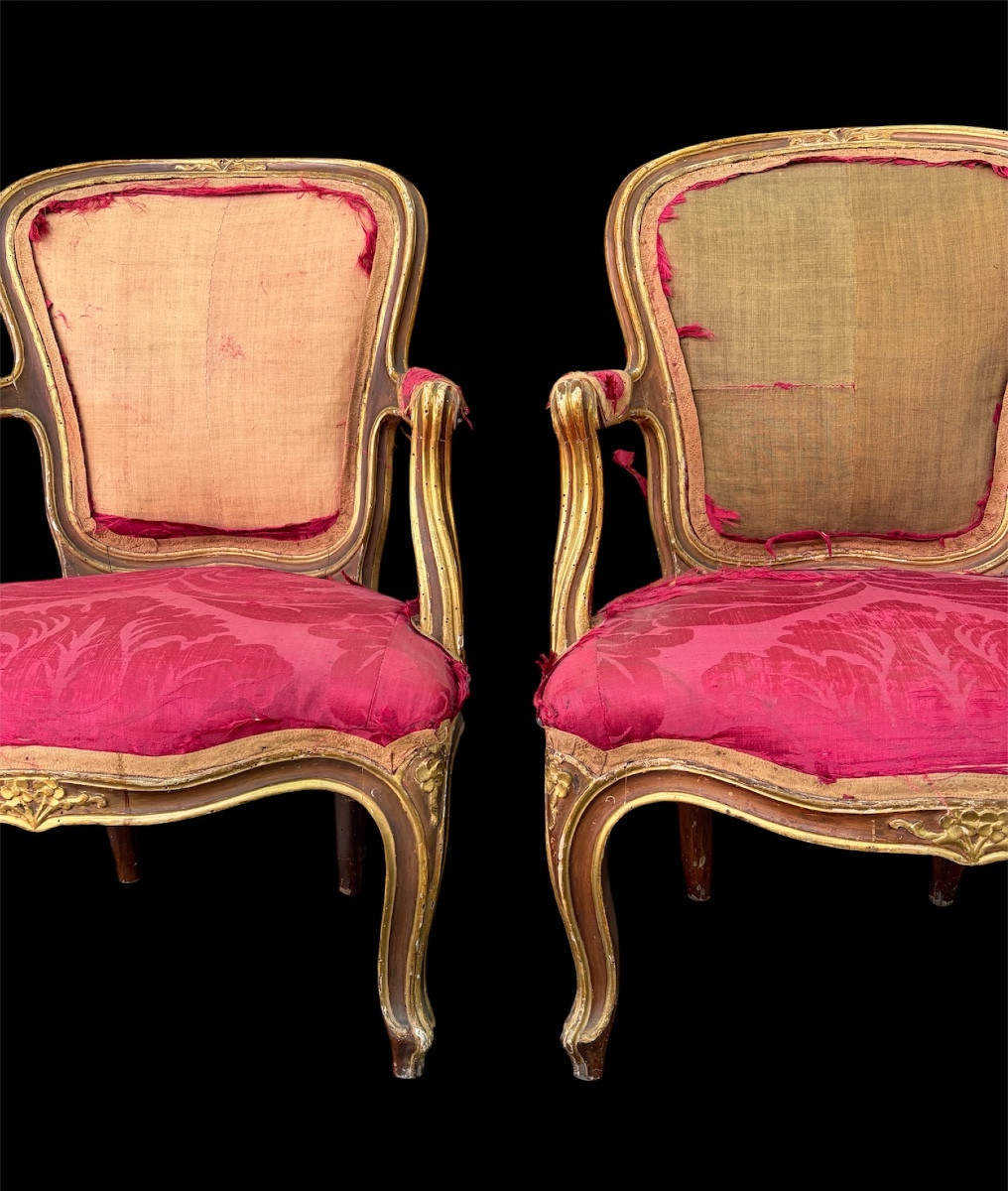 Pair Of Louis XV Armchairs In Carved And Gilded Wood – 18th Century-photo-4