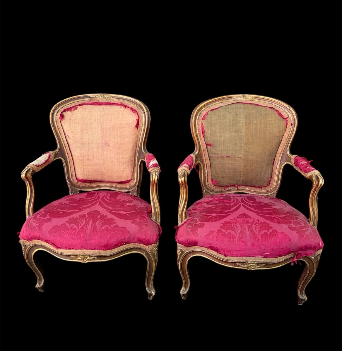 Pair Of Louis XV Armchairs In Carved And Gilded Wood – 18th Century-photo-1