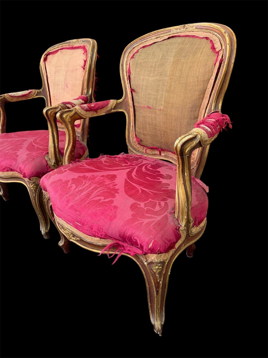 Pair Of Louis XV Armchairs In Carved And Gilded Wood – 18th Century-photo-3