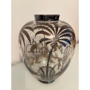 Vase en verre Art déco à décor argenté 