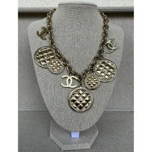 Large Silver Metal Chanel Necklace 
