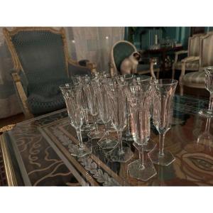 Series Of 8 Baccarat Crystal Champagne Flutes, Malmaison Model.
