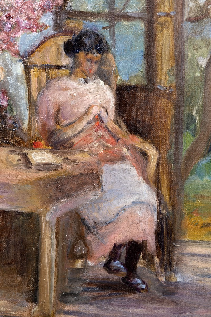 Ecole française - Femme à sa couture avec vue sur mer – Huile sur toile – vers 1930-photo-1