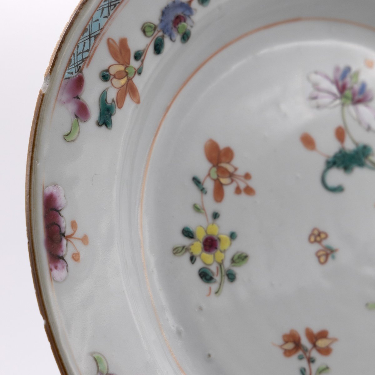 Set Of 4 Porcelain Plates From The Compagnie Des Indes – Qianlong-era China – 18th Century-photo-5