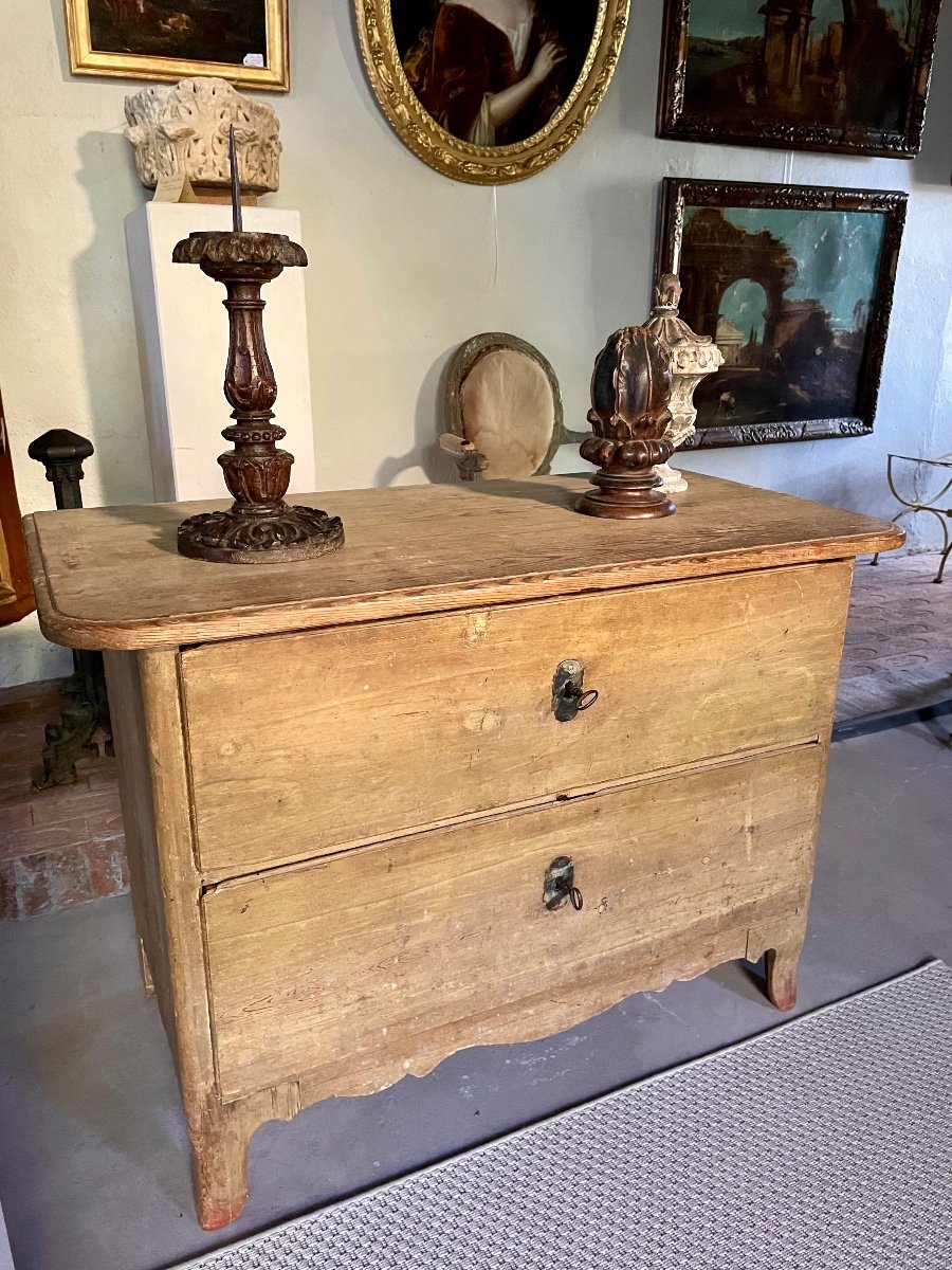 Charming Swedish Chest Of Drawers From The 18th Century -photo-2