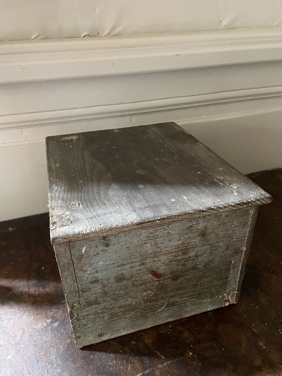 Late 18th-century Apothecary's Box -photo-1