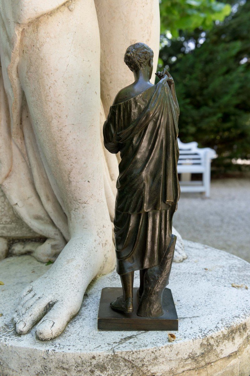 Bronze Statuettes Of Diane De Gabies And Venus De Milo-photo-1