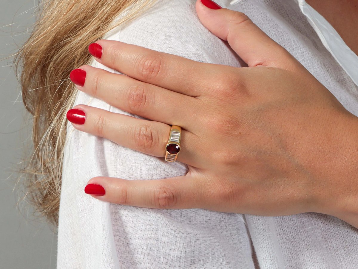 Bague En Or Centrée d'Un Rubis Et Diamants-photo-4