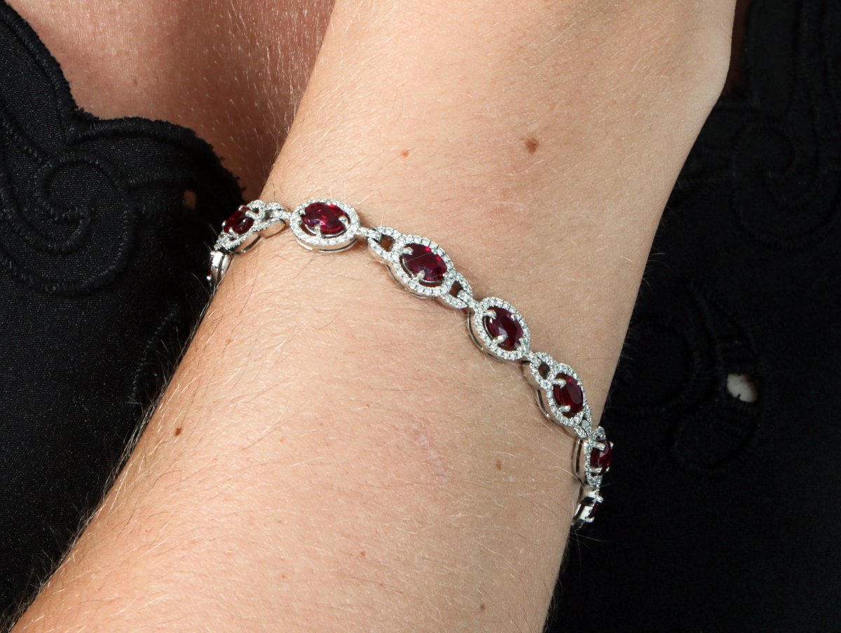 Bracelet Ligne En Or Gris Orné De Treize Rubis Et Diamants-photo-7