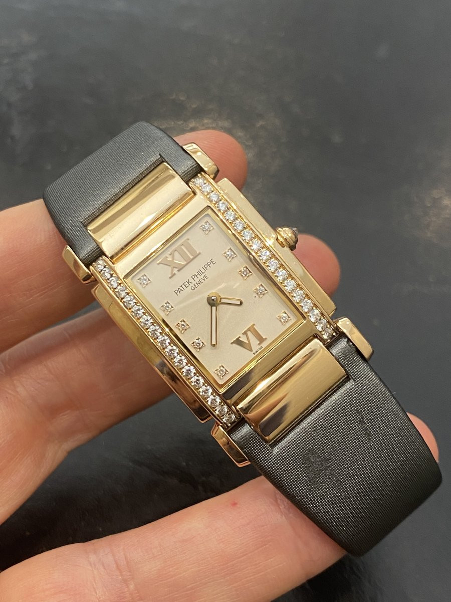 Patek Philippe Twenty 4 Gold. Ref. 4920 With Rare Gold Folding Clasp-photo-8