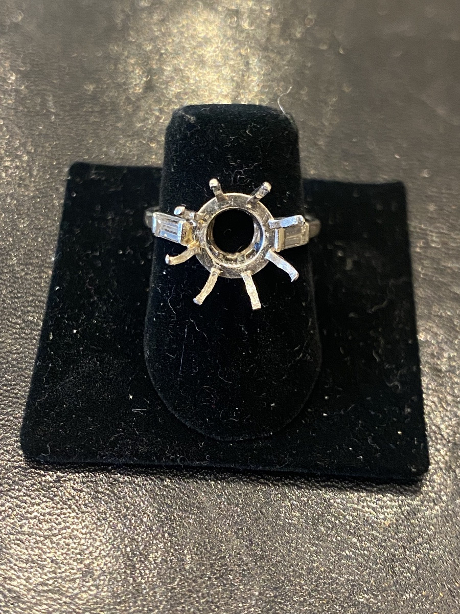 Monture de bague pour un diamant solitaire or et platine -photo-3