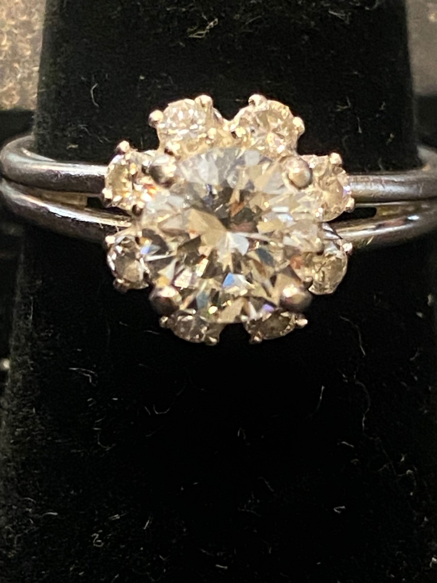 Bague solitaire en platine ornée d'un diamant 0,80 Cts de belle qualité-photo-4