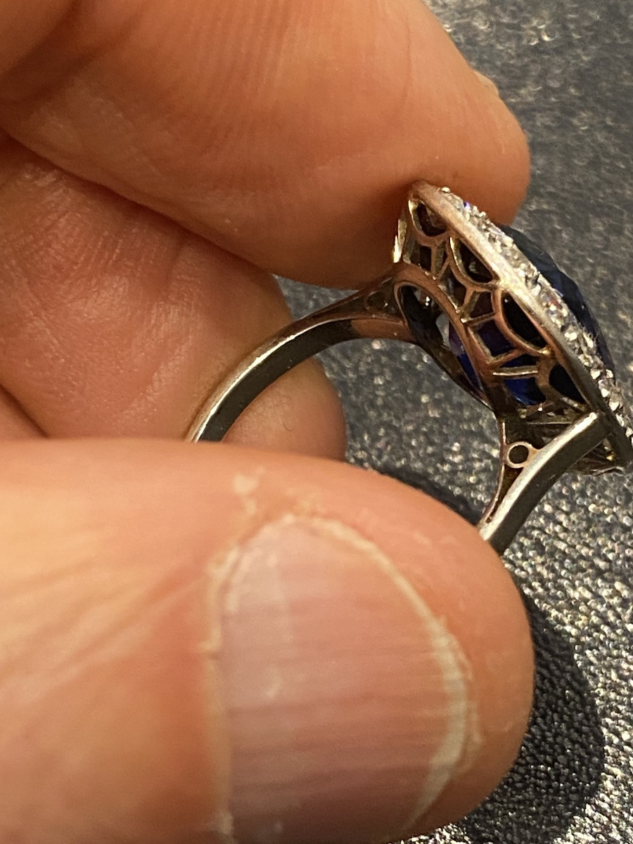 Antique 18k Gold And Platinum Ring With Verneuil Sapphire And Diamonds-photo-3