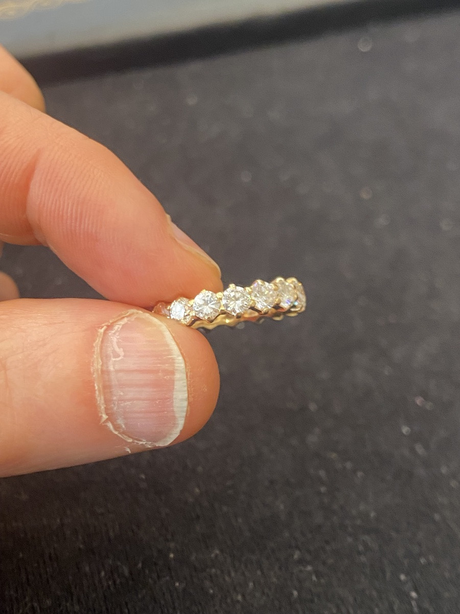 18 Cts Gold Wedding Ring 2.72 Cts Full Circle Diamonds-photo-5