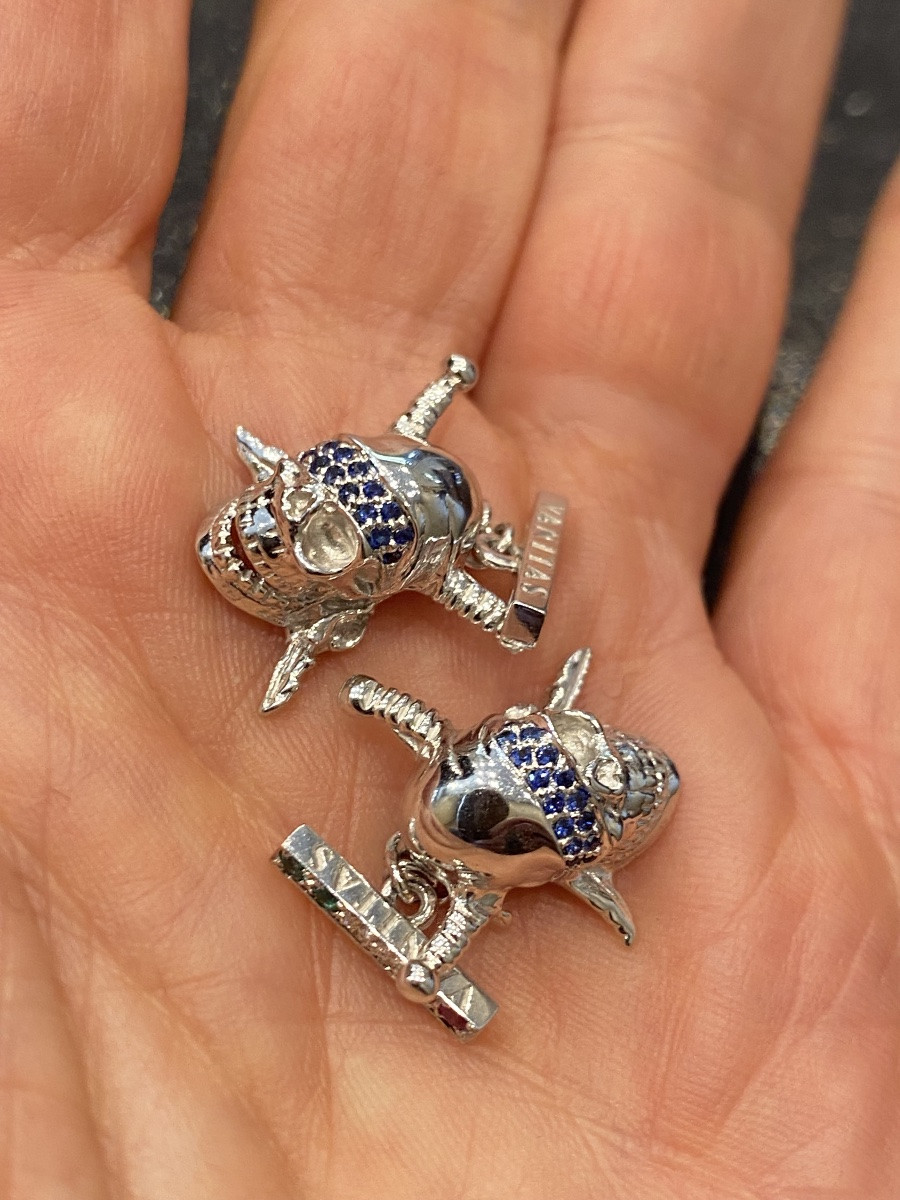 Paire de boutons de manchette En or gris 18k (750) tête de mort-photo-2