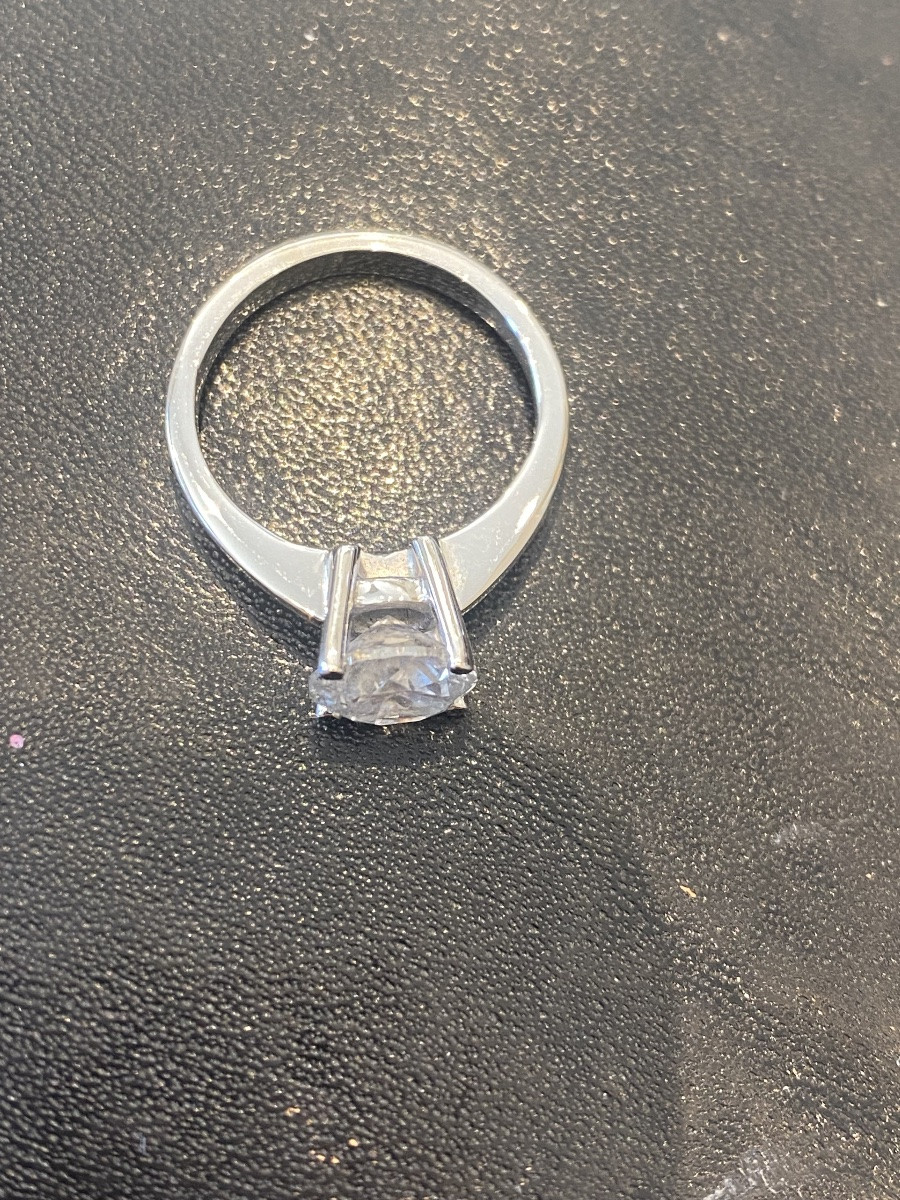 Ring Solitaire Diamond 2.06 Carats With Certificate-photo-2