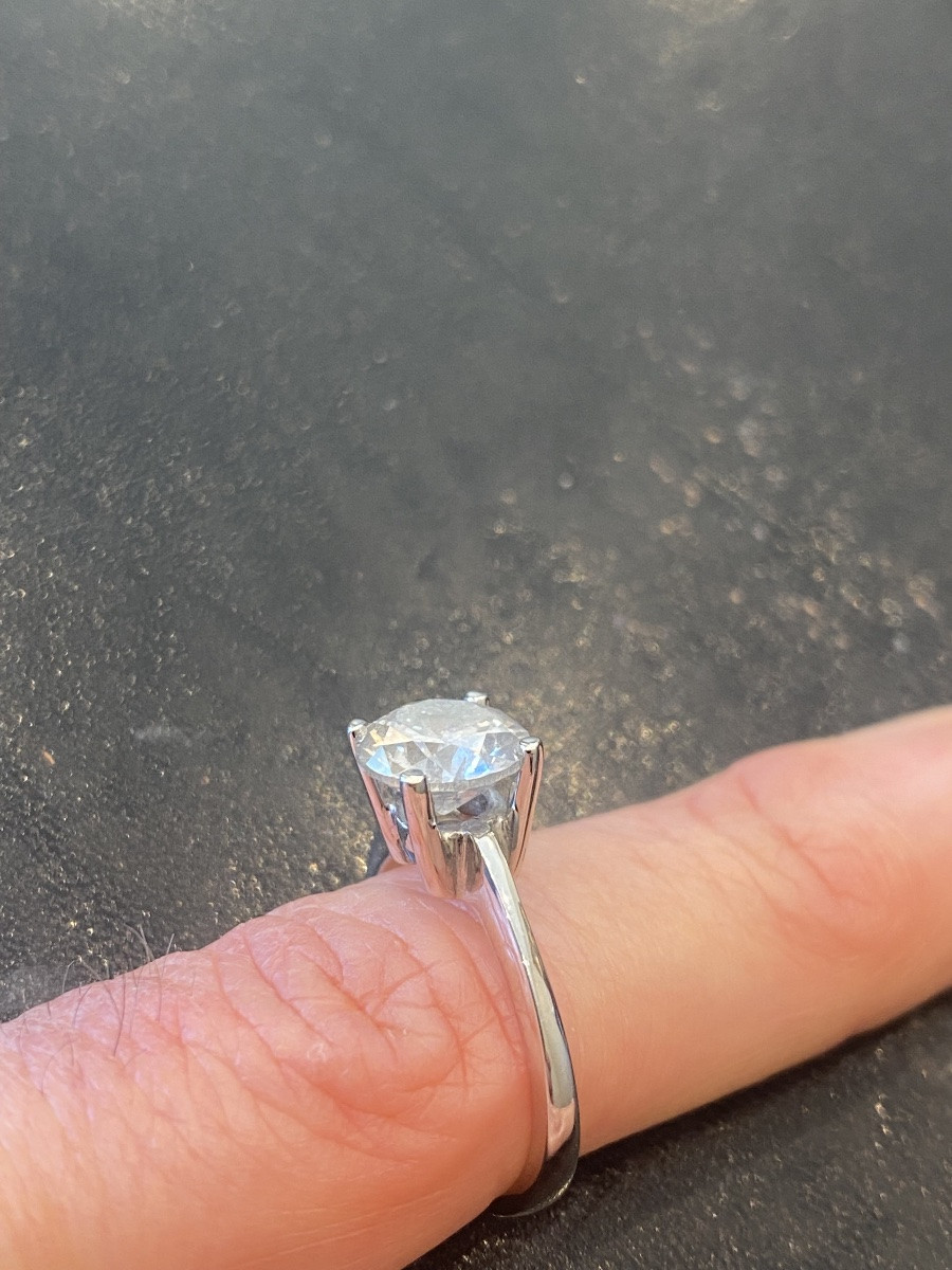 Ring Solitaire Diamond 2.06 Carats With Certificate-photo-6