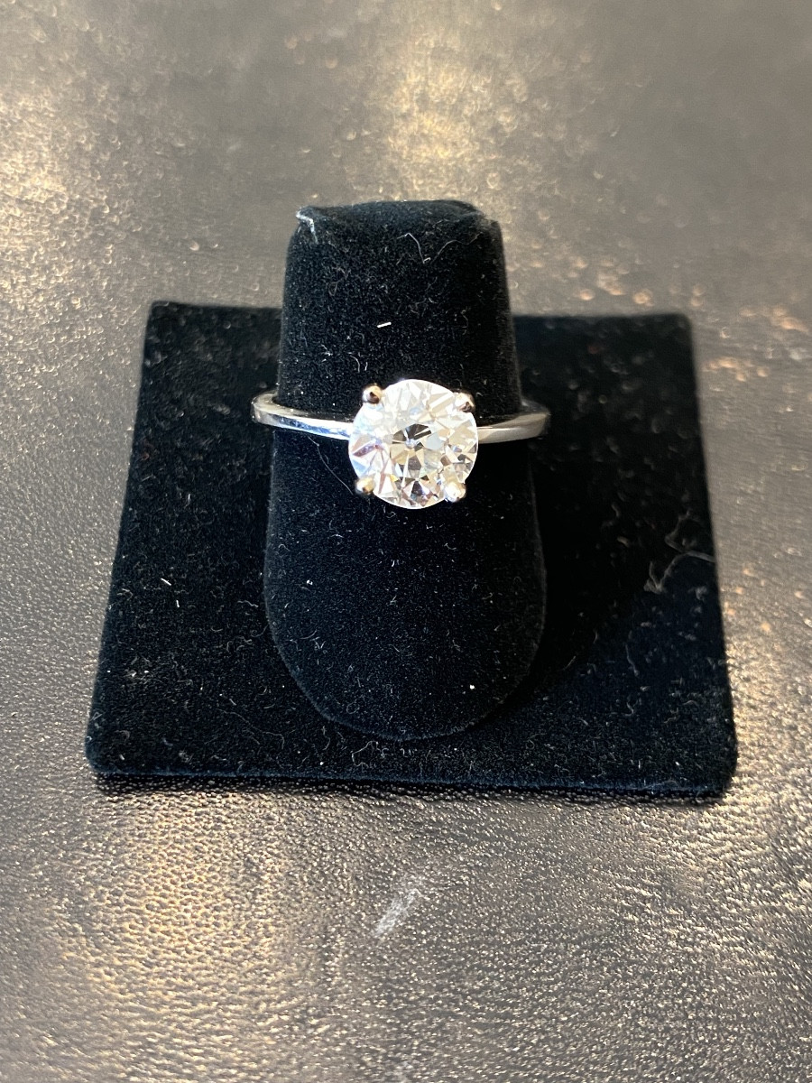 Solitaire Diamond Ring 1.88 Carats
