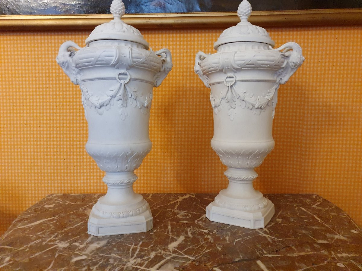 Paire de grandes cassolettes en biscuit de porcelaine 19e-photo-4