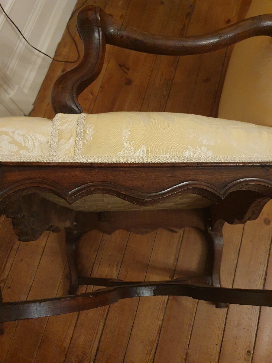 18th-century Provençal Armchair-photo-8