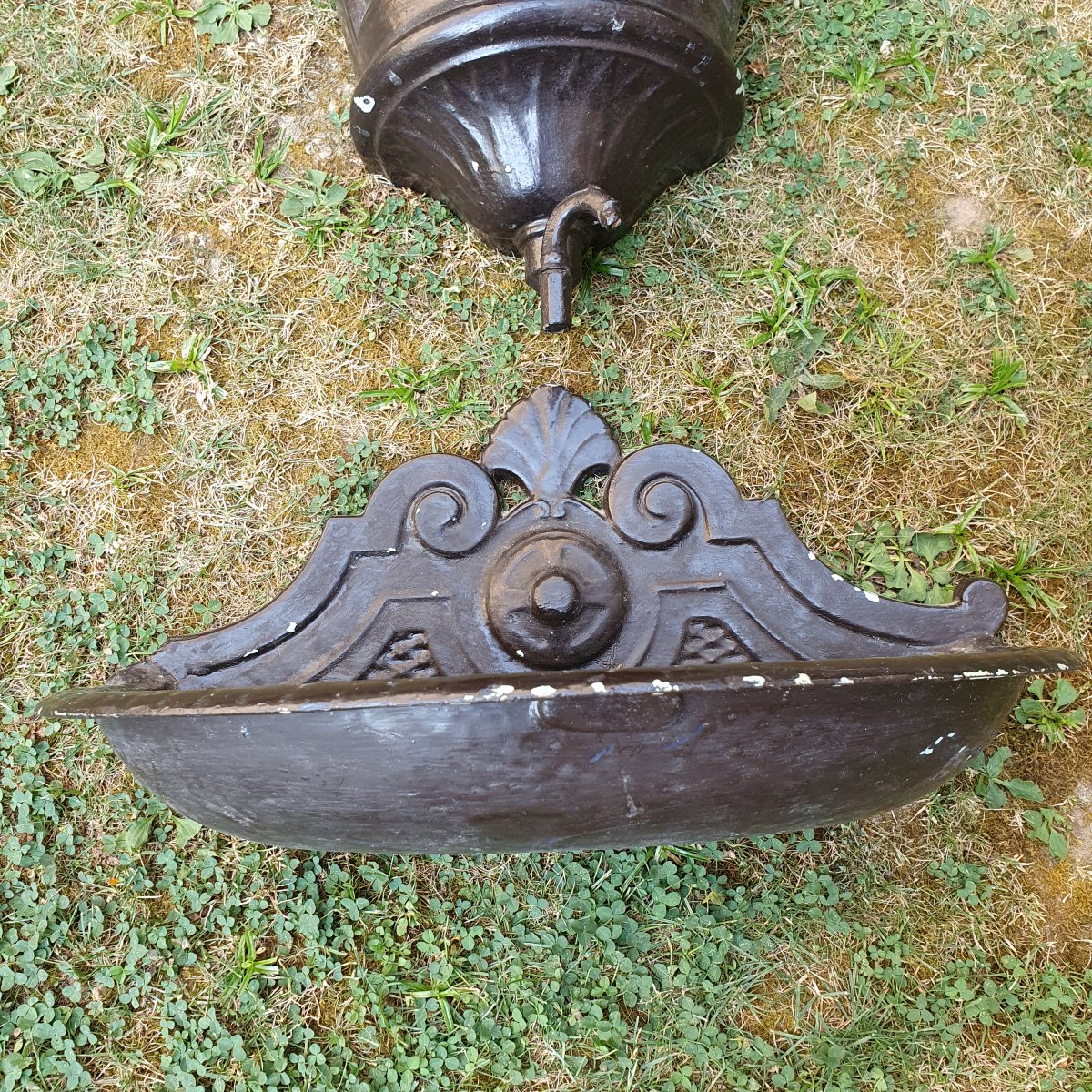 Cast-iron Hand-washing Fountain-photo-3