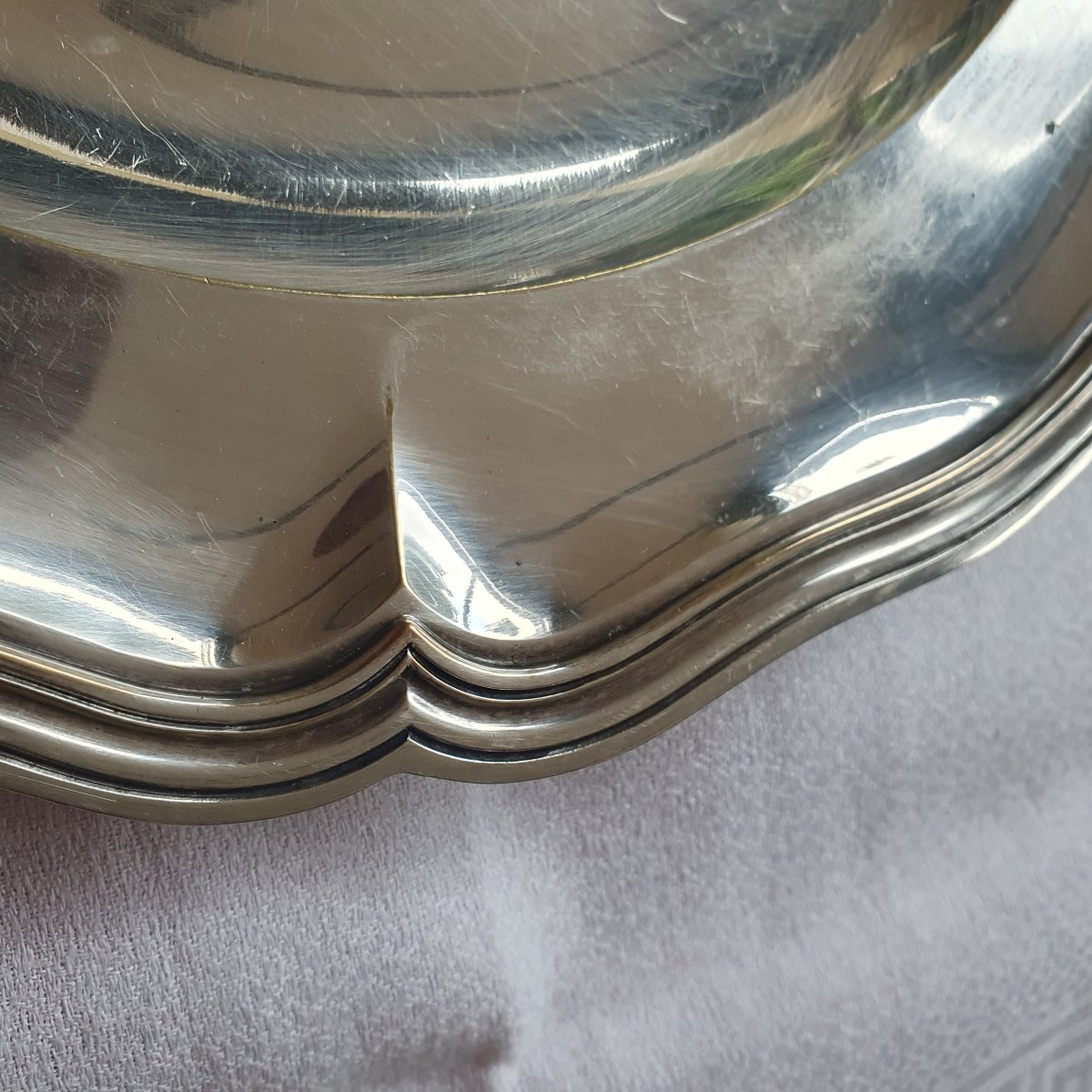 Large Round Silver-colored Metal Dish-photo-4
