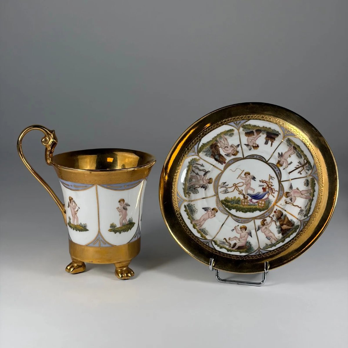 19th-century Paris Porcelain Cup