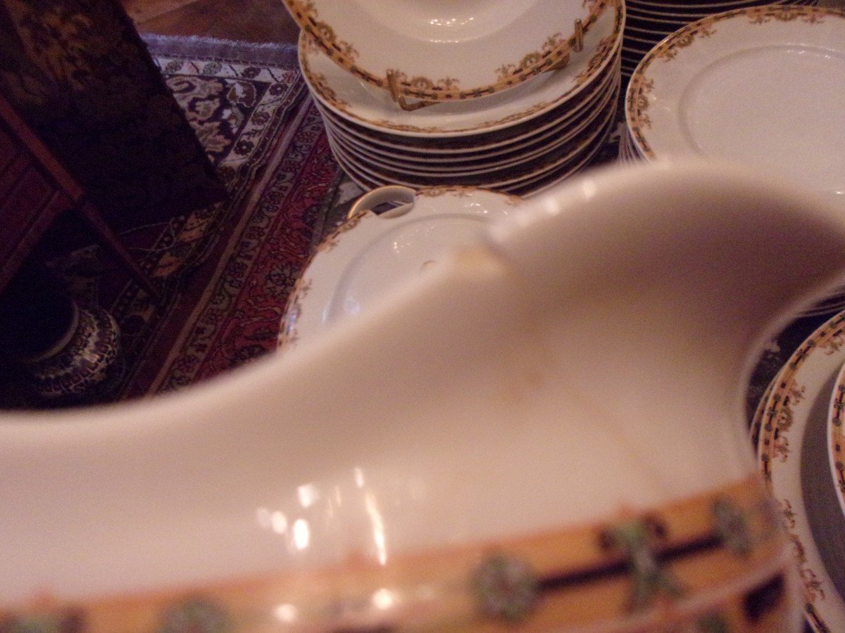 Part Of Art Deco Table Service-photo-1