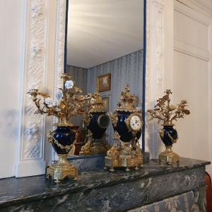 Louis XVI-style Mantelpiece