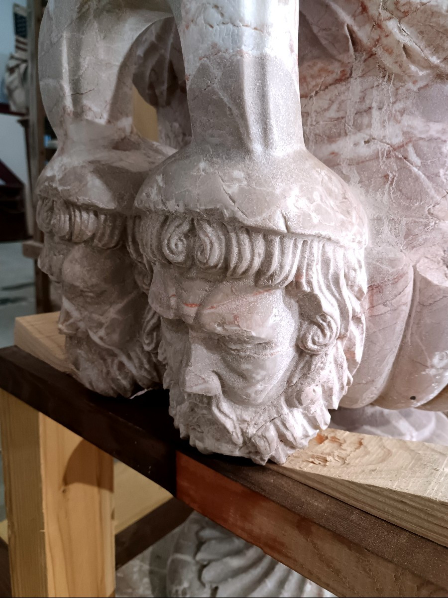 An Exceptional Pair Of Capitoline Vases