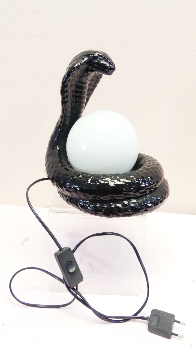 Avobin  "cobra Lamp"-photo-4