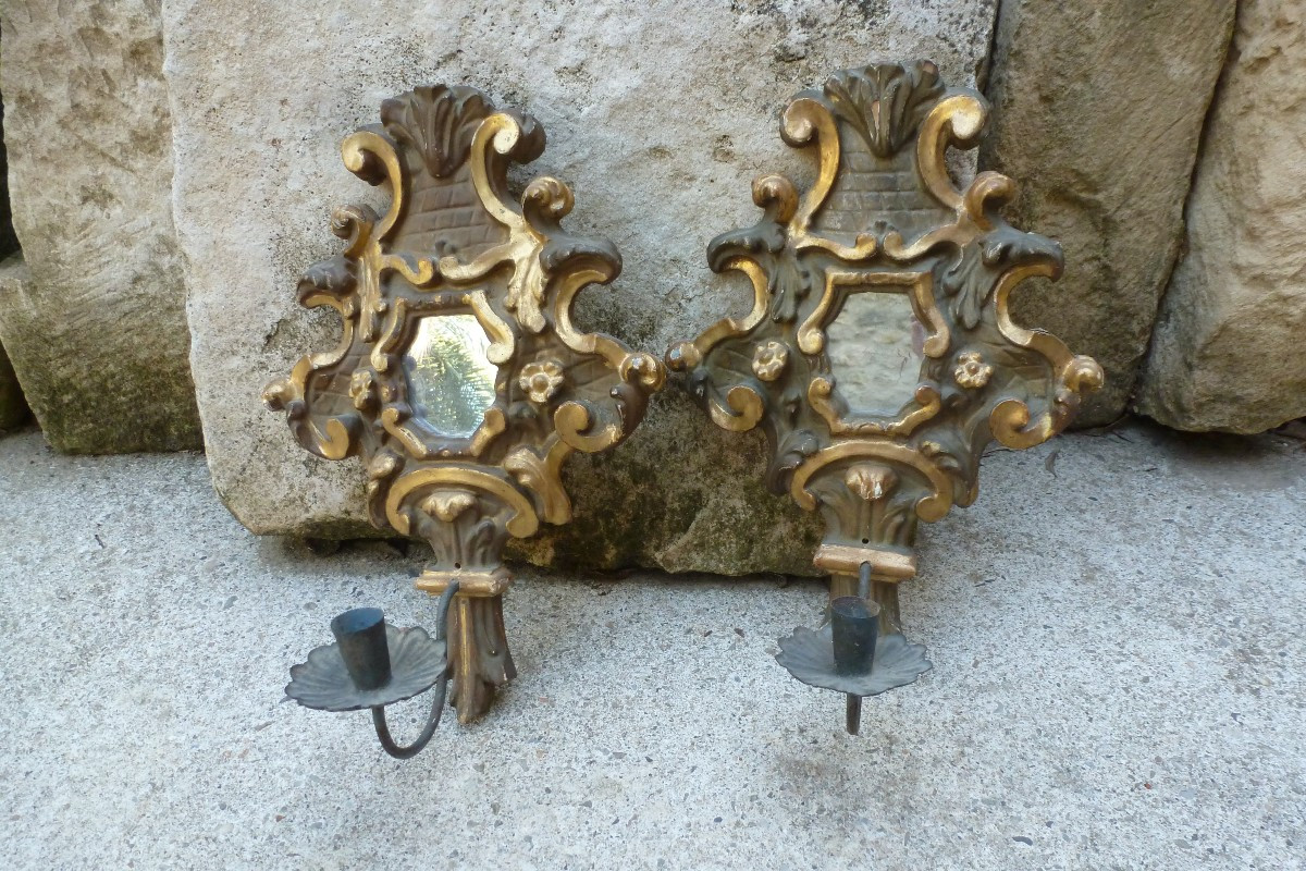 Paire d appliques en bois doré XIX e siecle