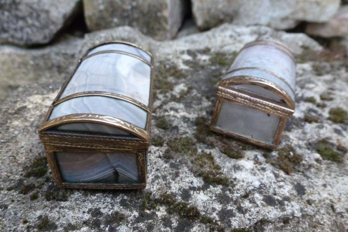 Set Of Two 18th Century Cage Snuff Boxes -photo-2