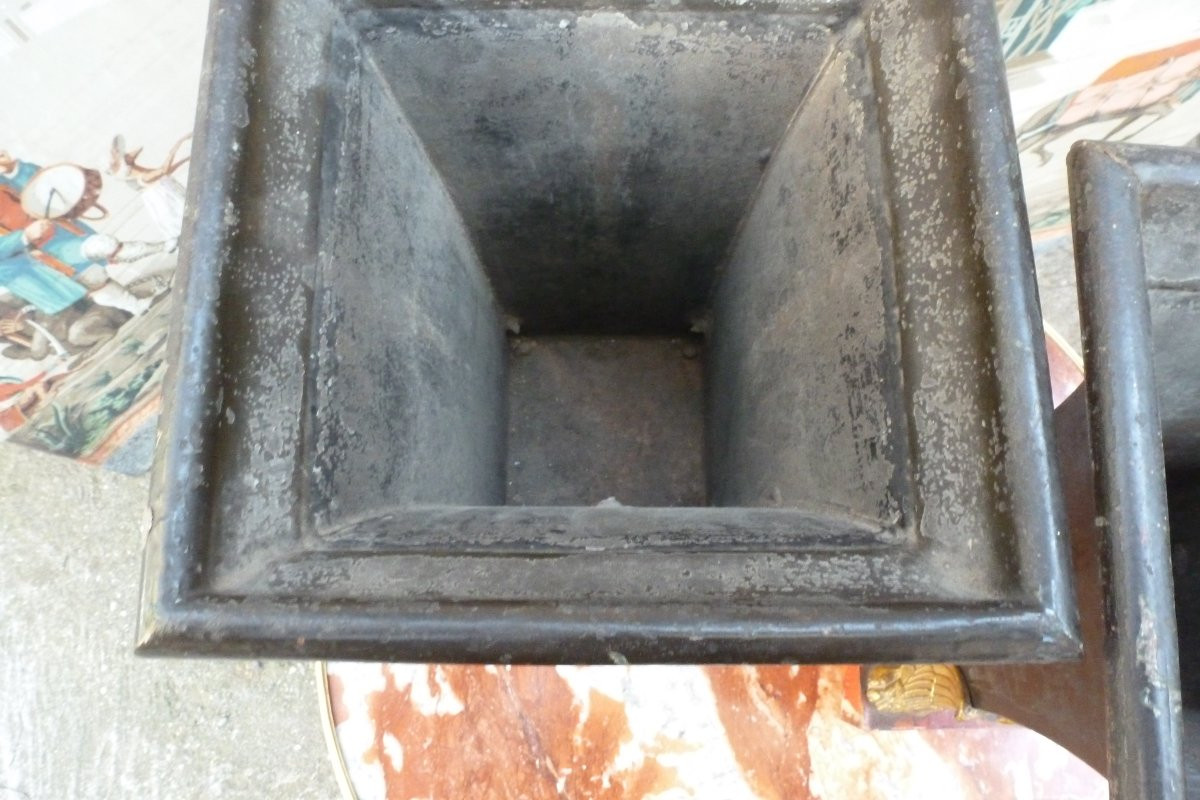 Pair Of Large Sheet Metal Vases From The Empire Period.-photo-1