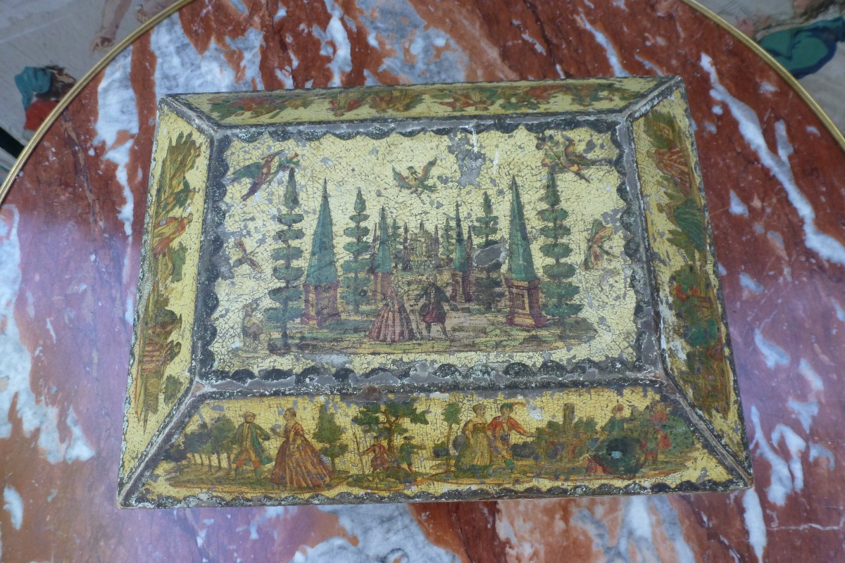 Arte Povera Decor Wig Box 18th Century