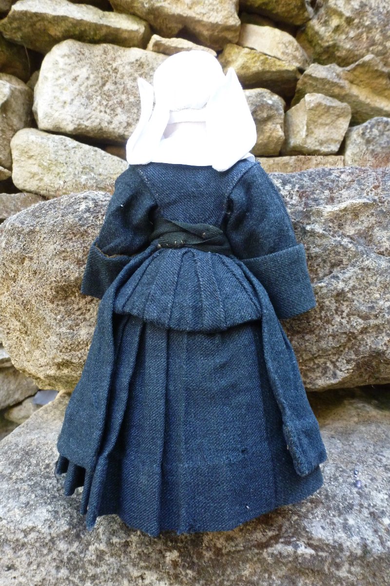 Doll Dressed As A Nun, With Provenance-photo-3