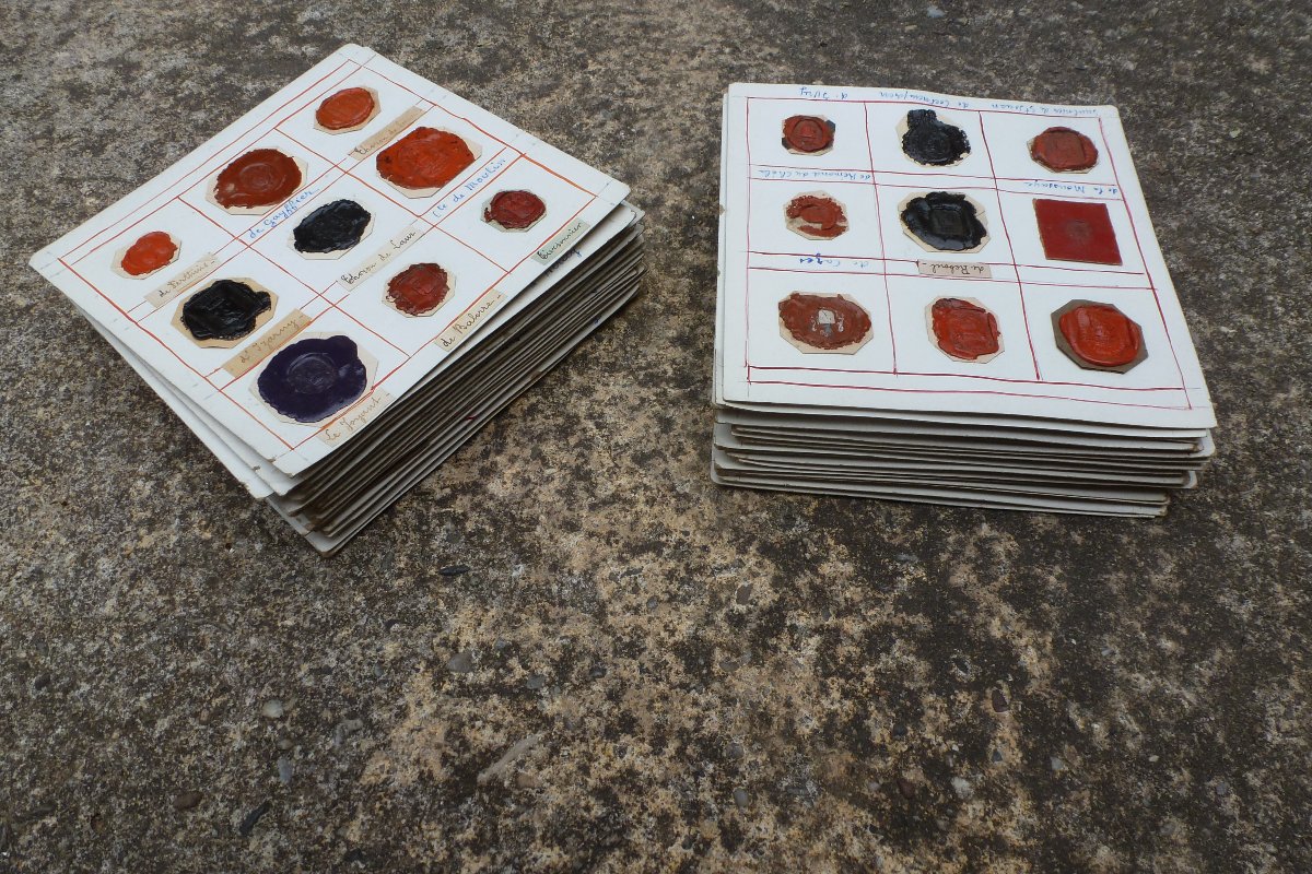 Collection Of 35 Seal Impression Plates -photo-2